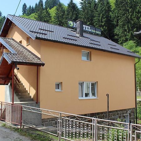 Hostel Srebrenica Zewnętrze zdjęcie